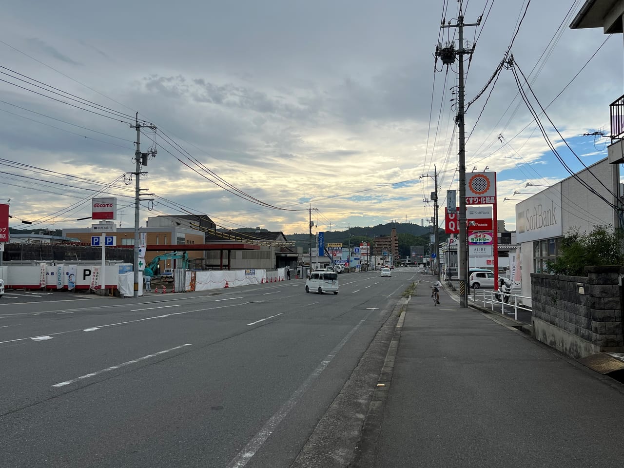 ENEOSベイタウン高須店周辺店舗