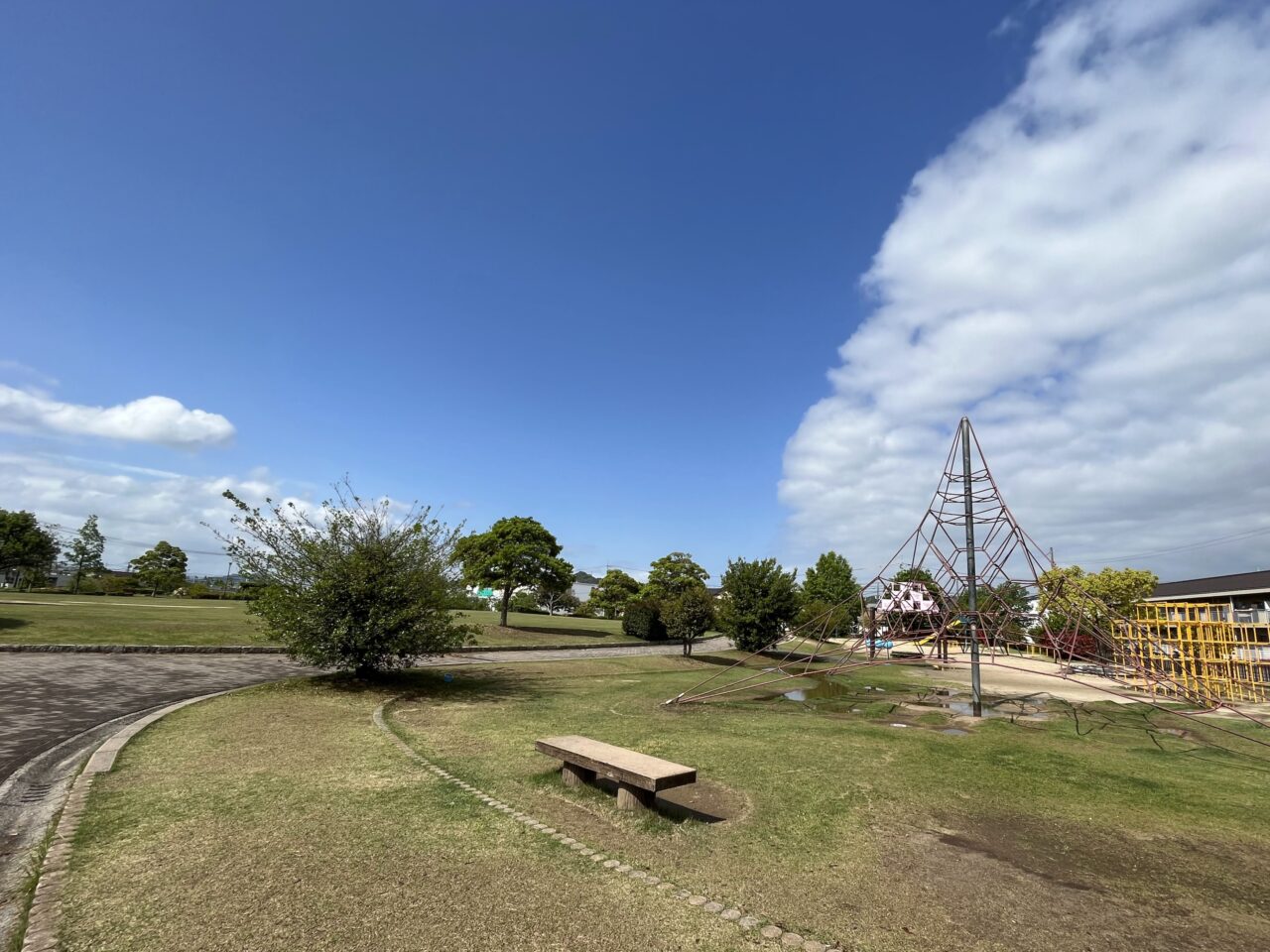 東尾道公園と空